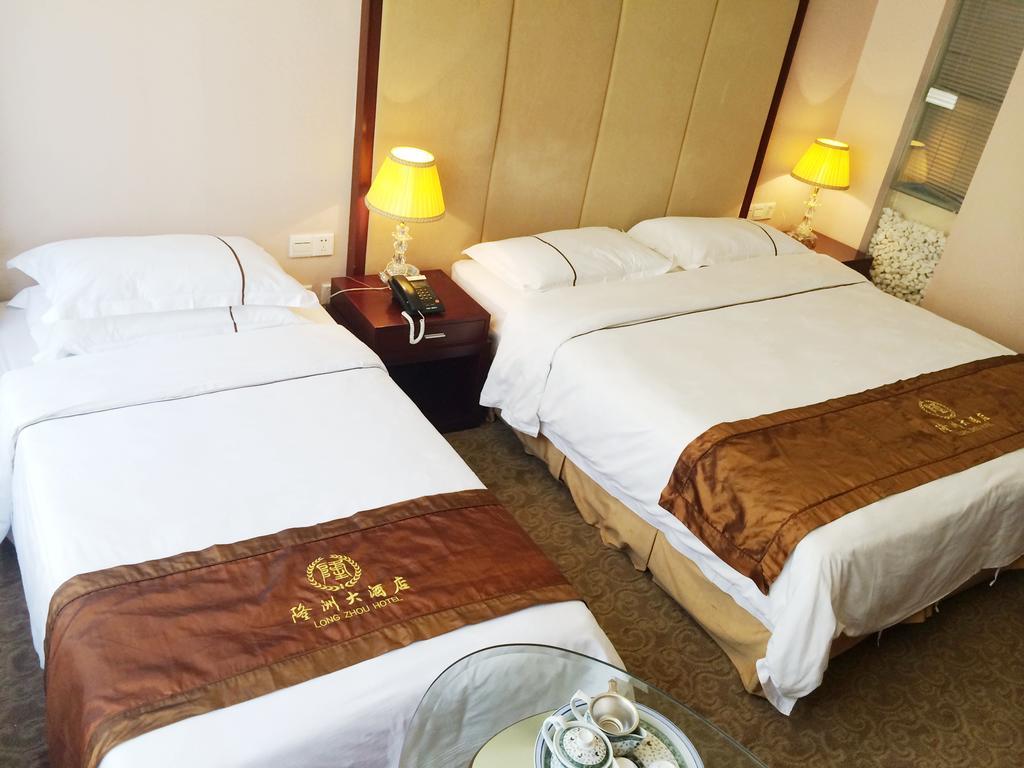 Long Zhou Grand Hotel Guangzhou Room photo