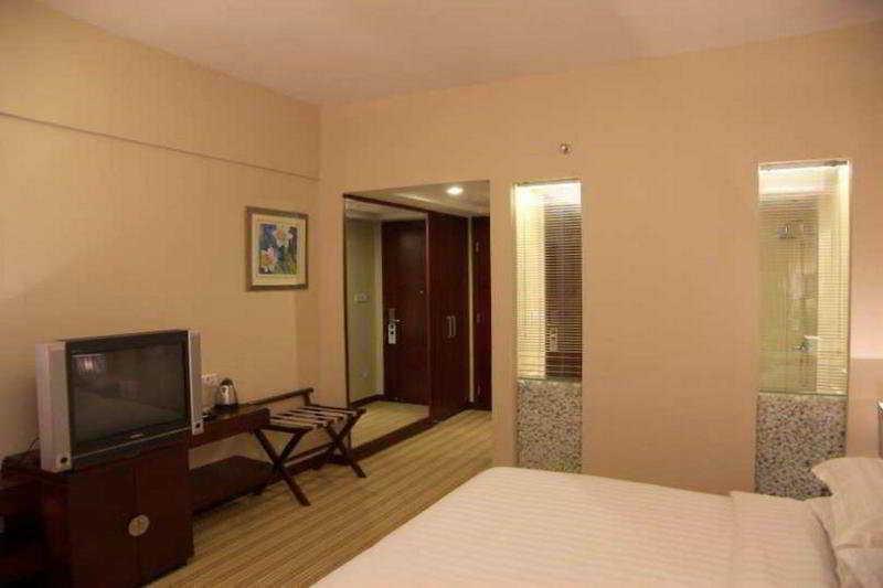 Long Zhou Grand Hotel Guangzhou Exterior photo